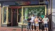 VISITAMOS A IRIS, GANADOR DEL III CONCURSO DE ESCAPARATES DE SAN BUENAVENTURA